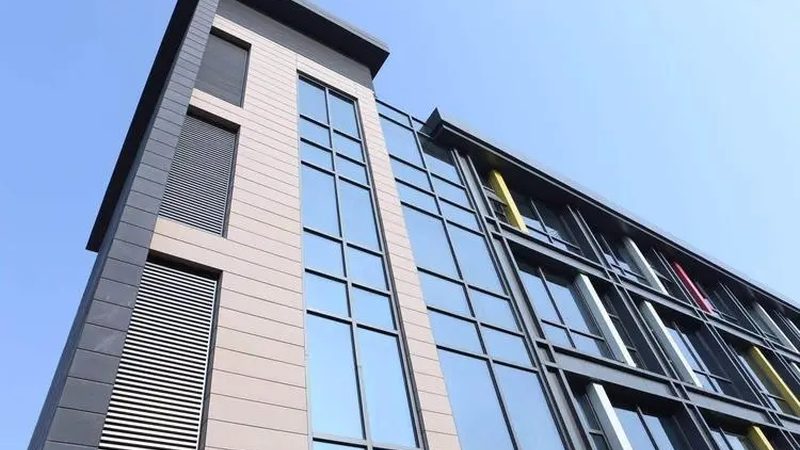 医院防火门闭门器安装：关键步骤与注意事项**